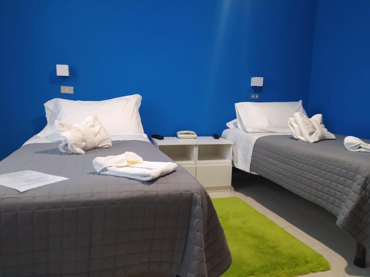 Hotel Baiardo Romagnano Sesia Kültér fotó