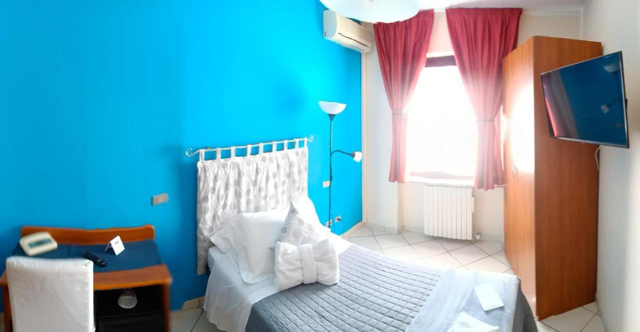Hotel Baiardo Romagnano Sesia Kültér fotó